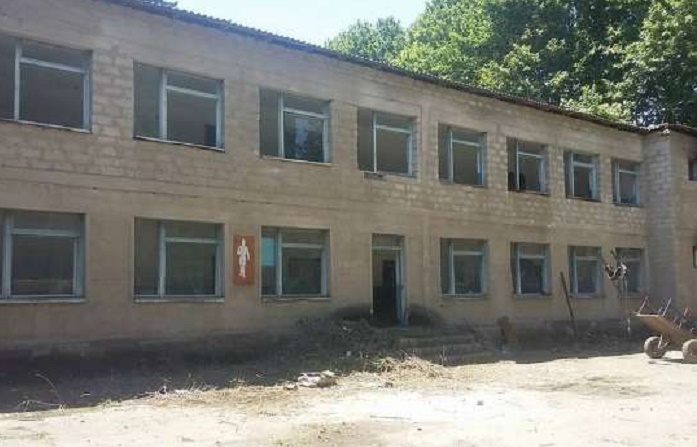 Ağstafada məktəb və xəstəxanada barama qurdu yetişdirilir